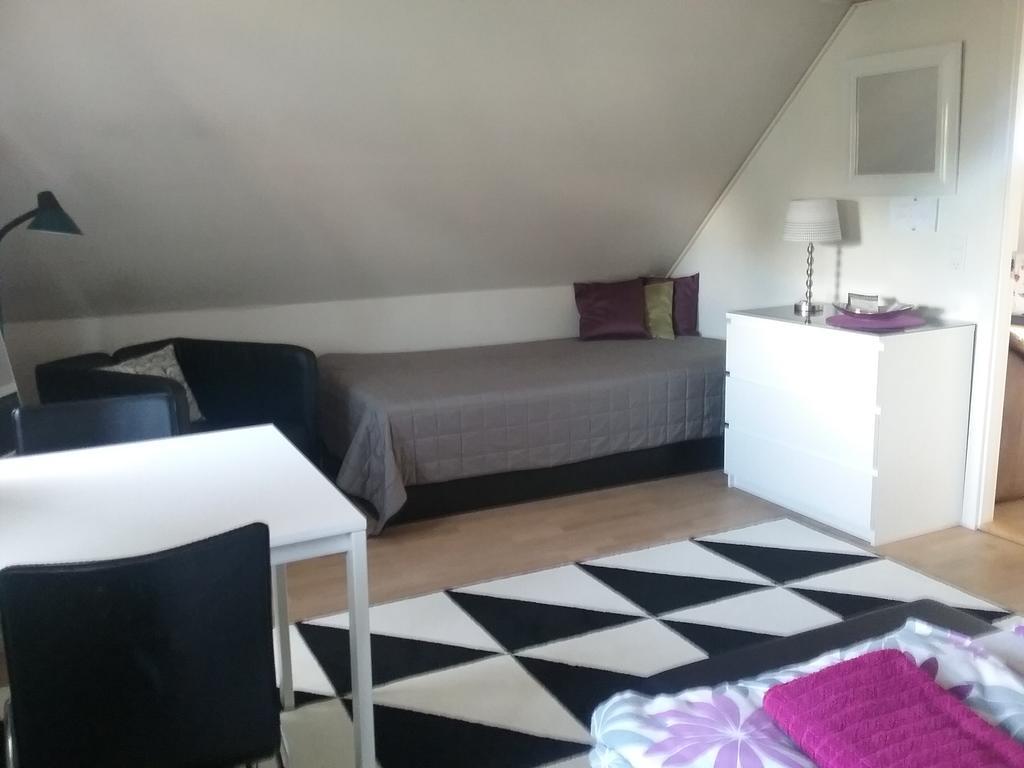 Svalegaarden Guesthouse Saerslev Екстер'єр фото