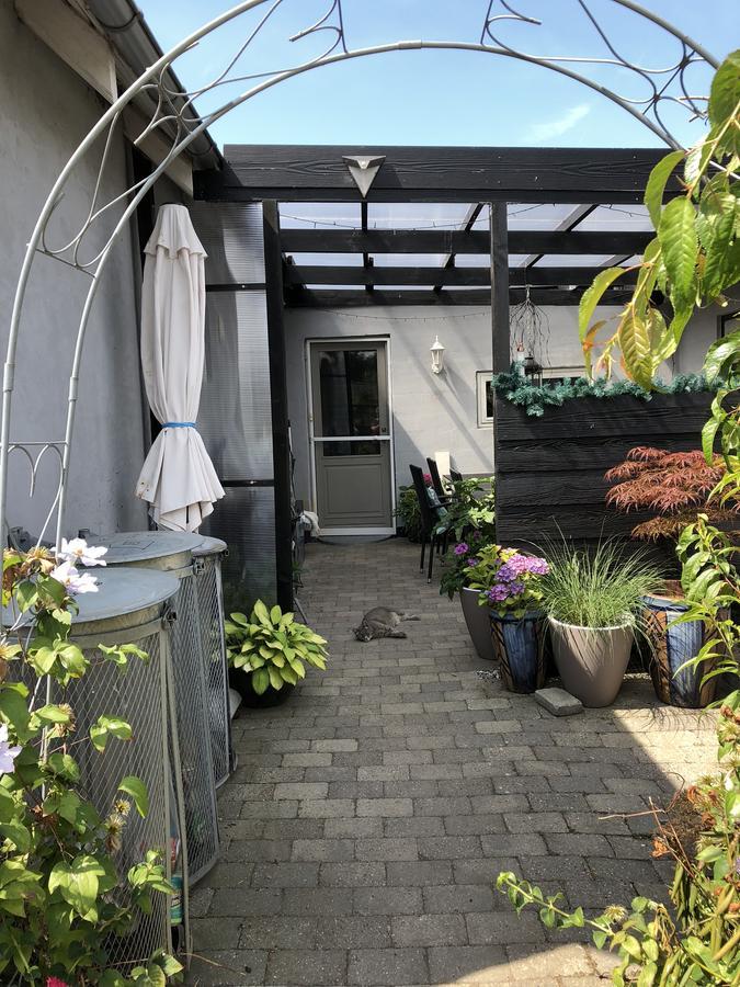 Svalegaarden Guesthouse Saerslev Екстер'єр фото