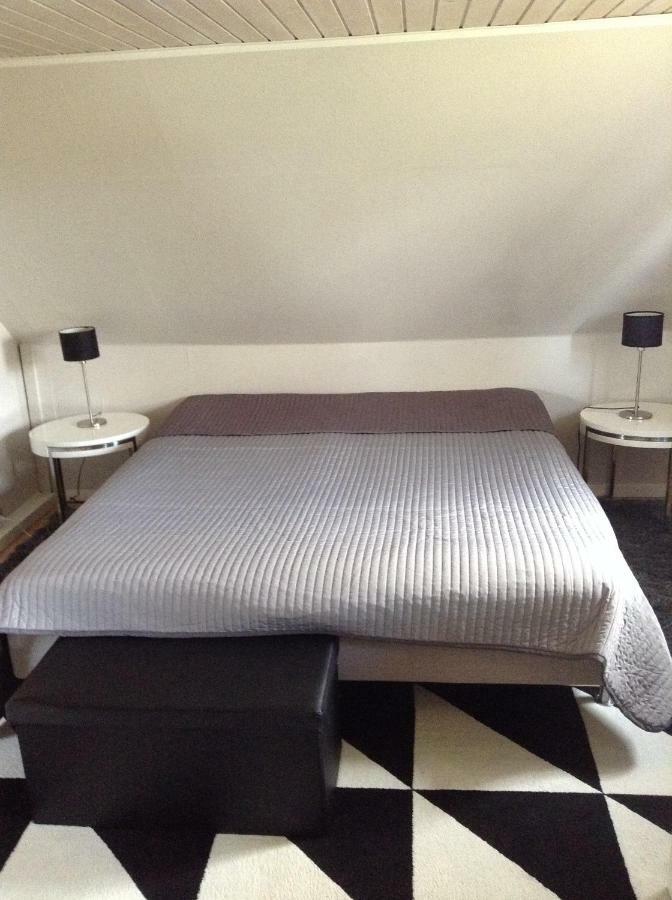 Svalegaarden Guesthouse Saerslev Екстер'єр фото